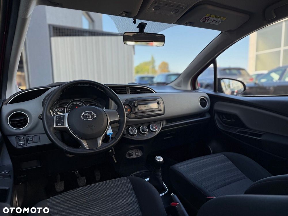 Toyota Yaris 1.0 Premium EU6 - 13