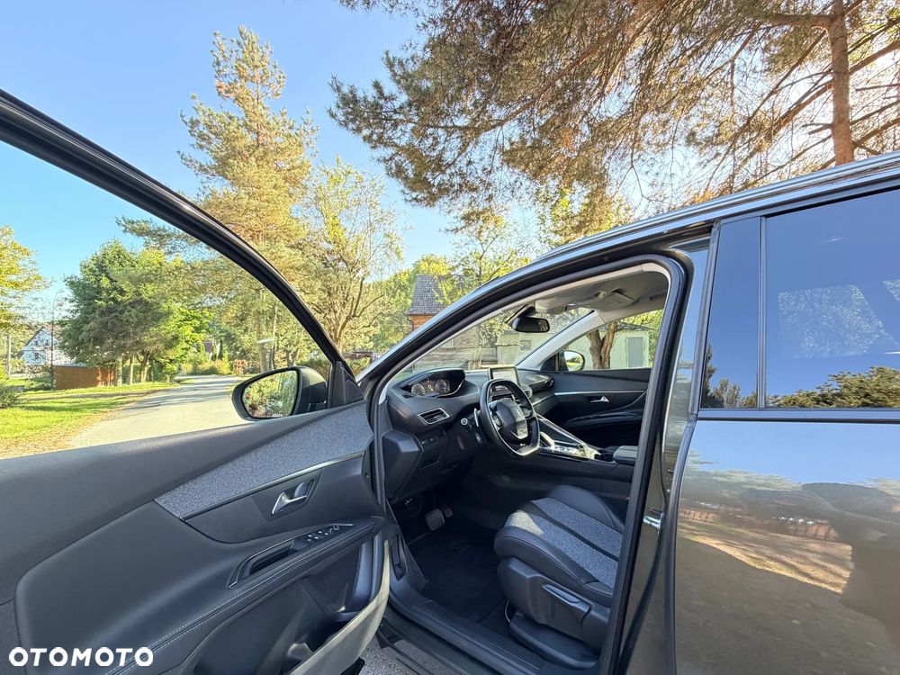 Peugeot 5008 BlueHDi 130 EAT8 Allure Pack - 11