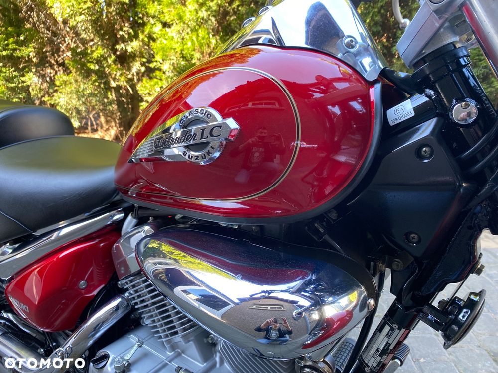Suzuki Intruder - 25