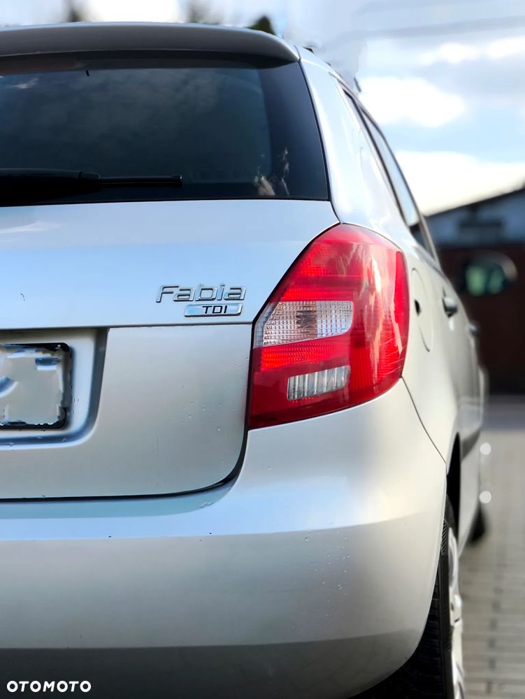 Skoda Fabia - 13