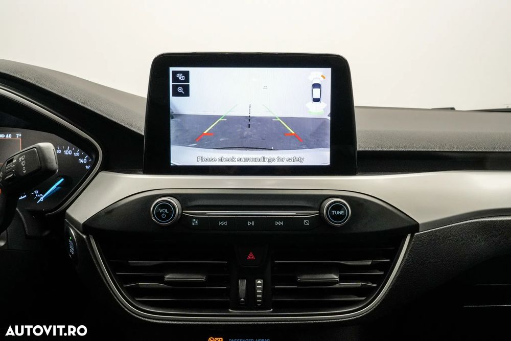 Ford Focus 1.0 EcoBoost Titanium Business - 21