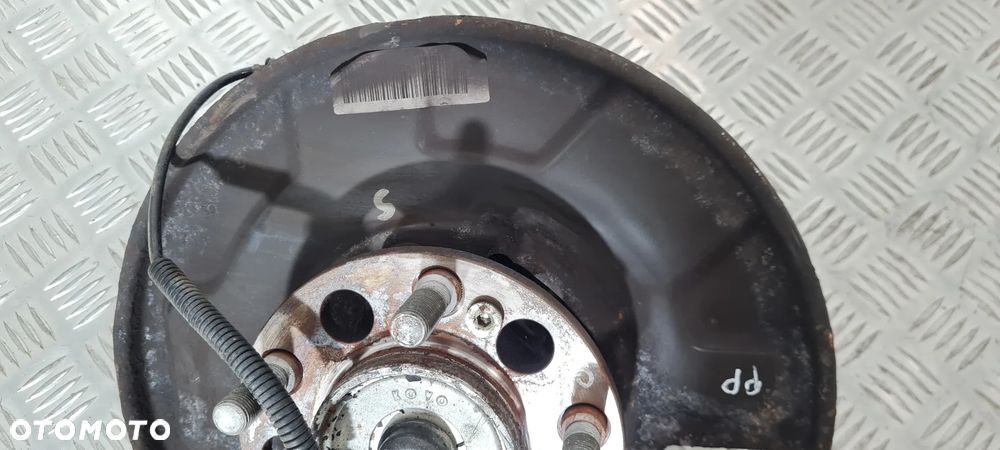 Ssangyong Actyon Sports II Zwrotnica Piasta Lewa Prawa Przód - 14