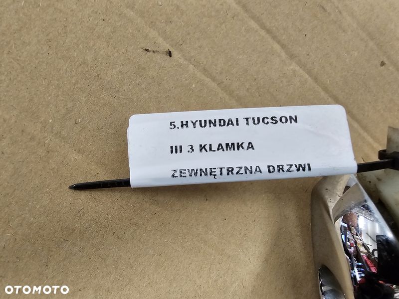 HYUNDAI TUCSON III 3 KLAMKA DRZWI LEWY PRZÓD PRZEDNIA KEYLESS CHROM - 5