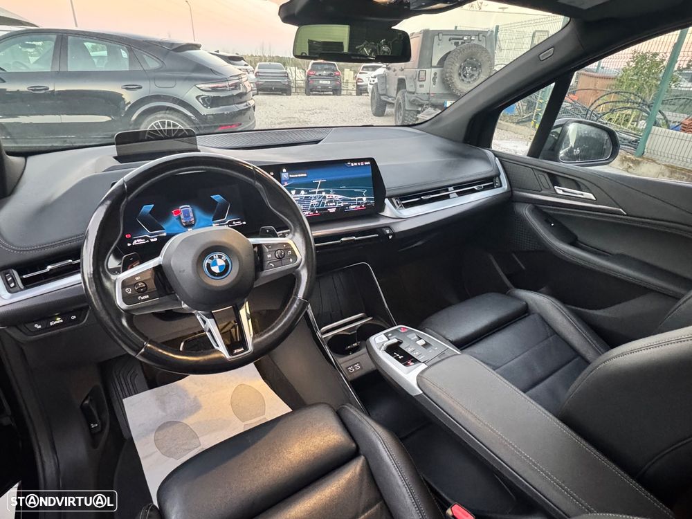 BMW 225xe Active Tourer e xDrive Pack Desportivo M - 9
