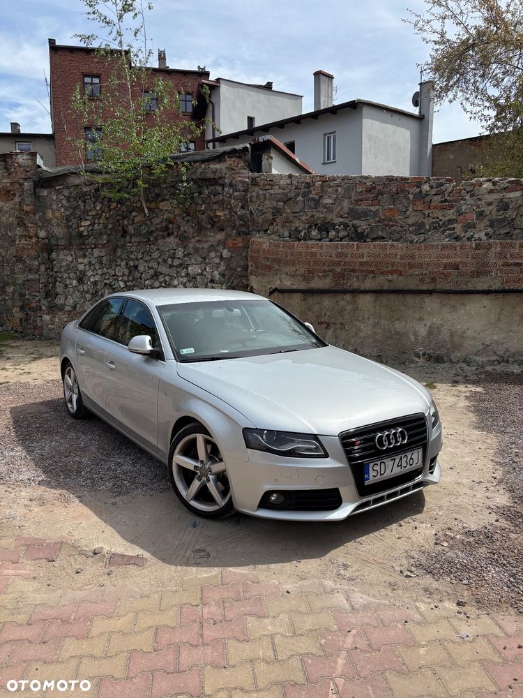 Audi A4 Limousine - 3