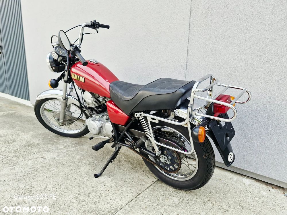 Yamaha SR - 8