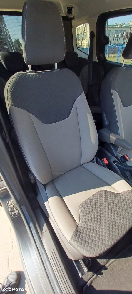 Ford Tourneo Courier 1.0 EcoBoost S&S Ambiente - 13