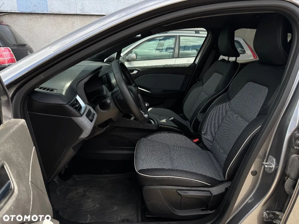 Renault Clio 1.0 TCe Techno - 10