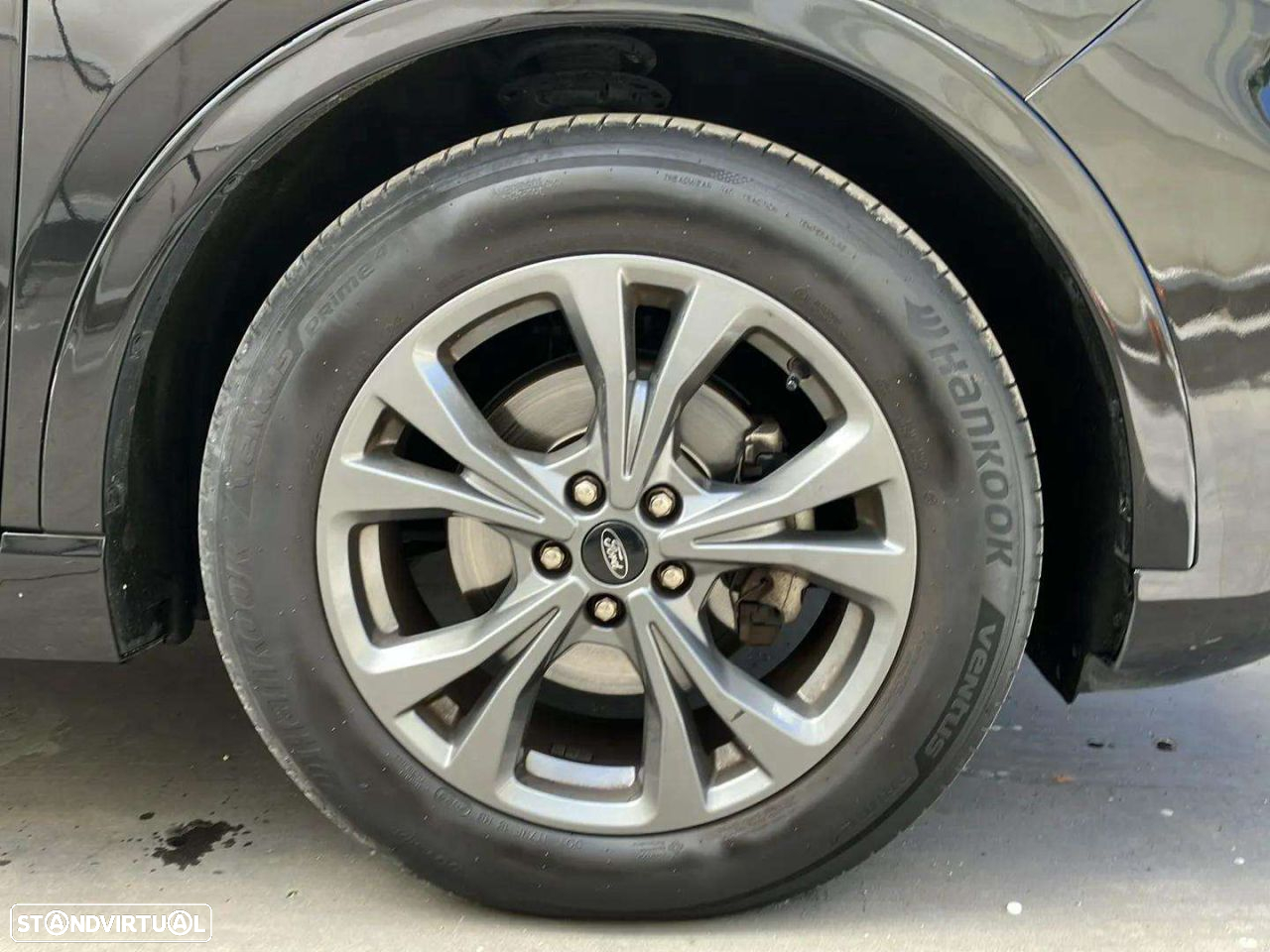 Ford Kuga - 17