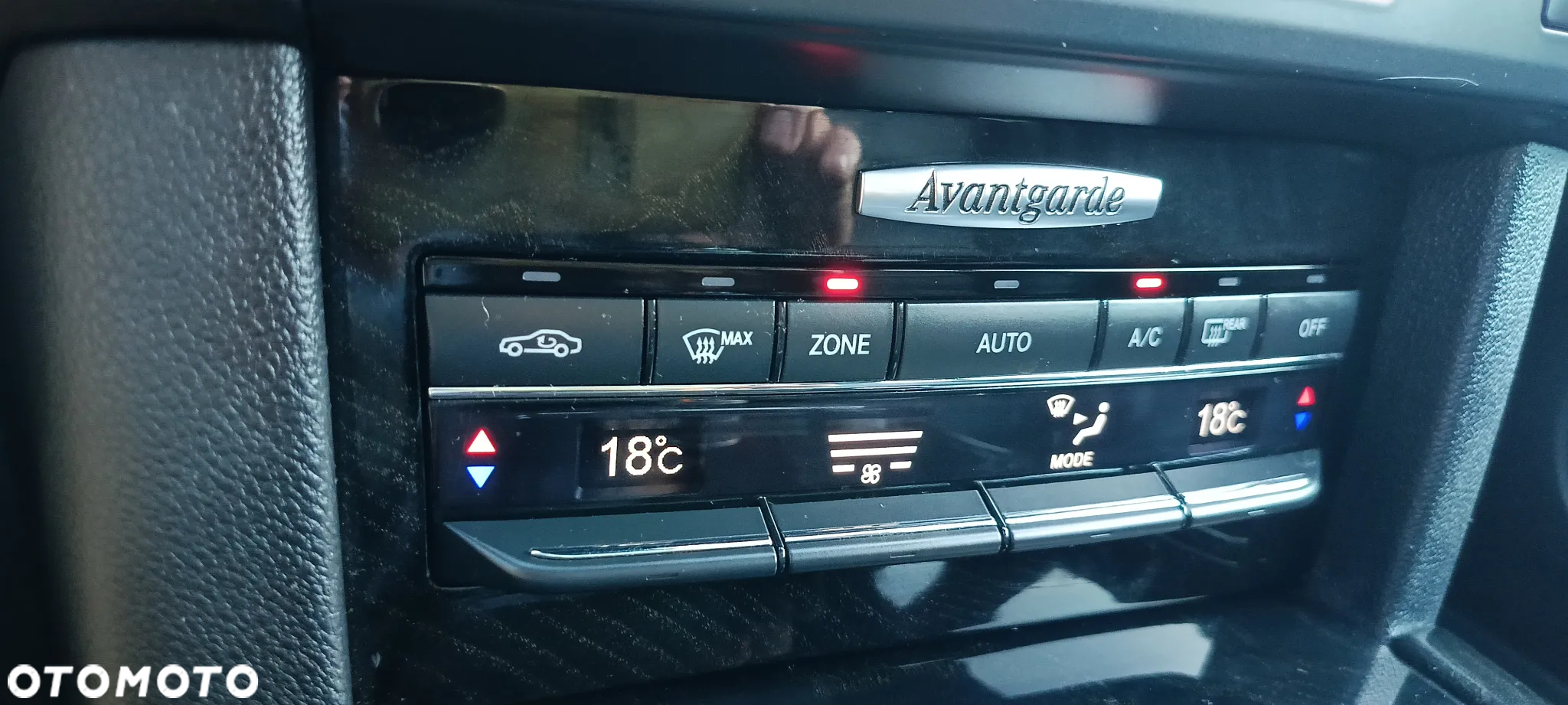 Mercedes-Benz Klasa E 350 T CDI DPF BlueEFFICIENCY 7G-TRONIC Avantgarde - 11