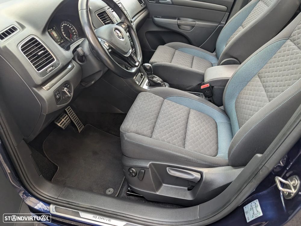 VW Sharan 2.0 TDI Blue Confortline DSG - 17