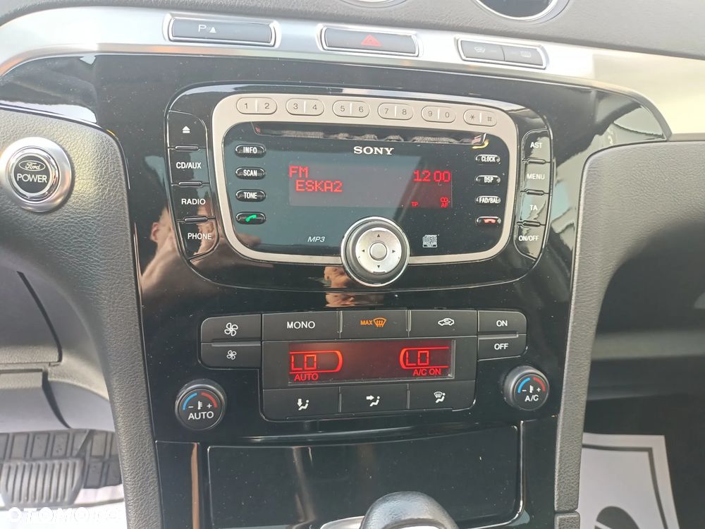 Ford S-Max 2.2 TDCi DPF Durashift-6-tronic Titanium - 18