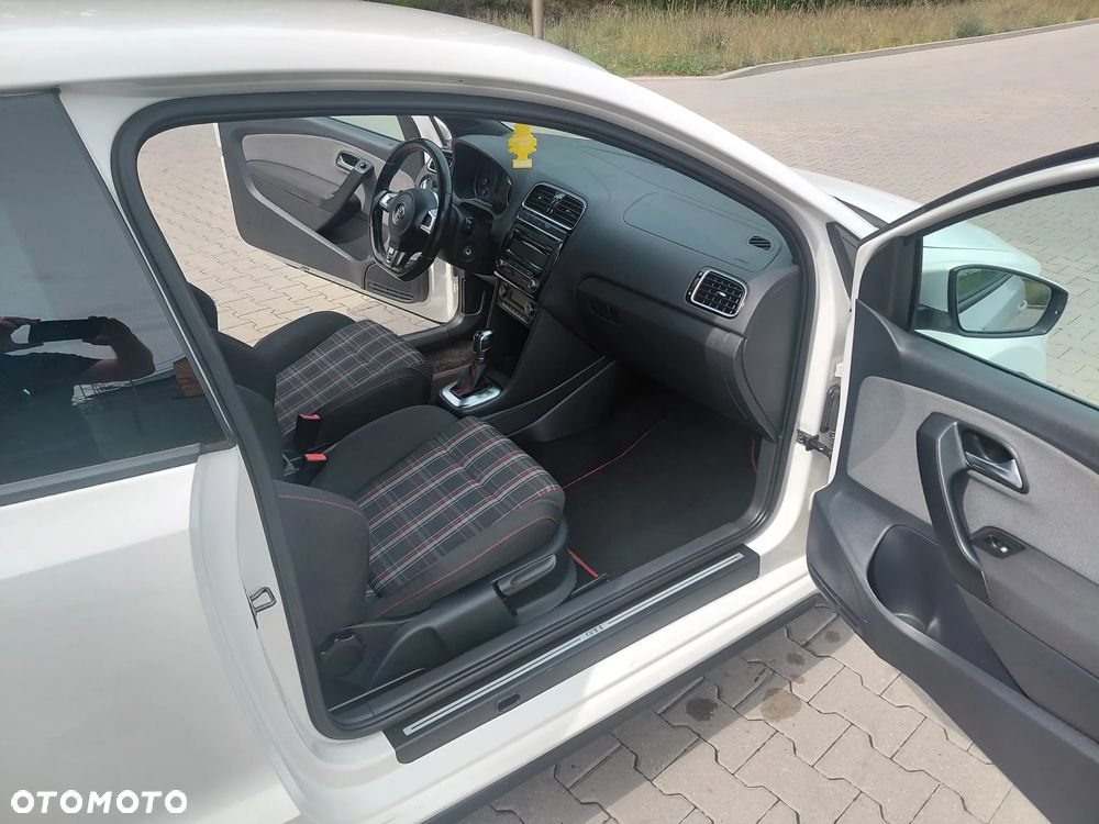 Volkswagen Polo 1.4 TSI GTI DSG - 9