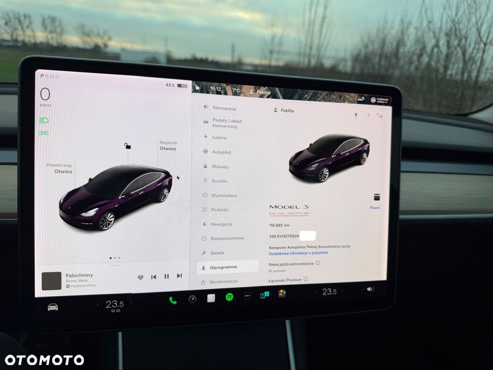Tesla Model 3 - 12
