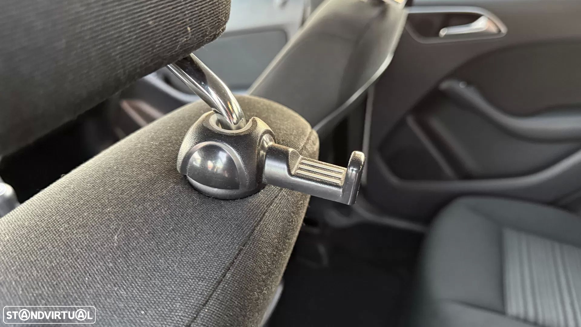 Mercedes-Benz B 180 Style - 38