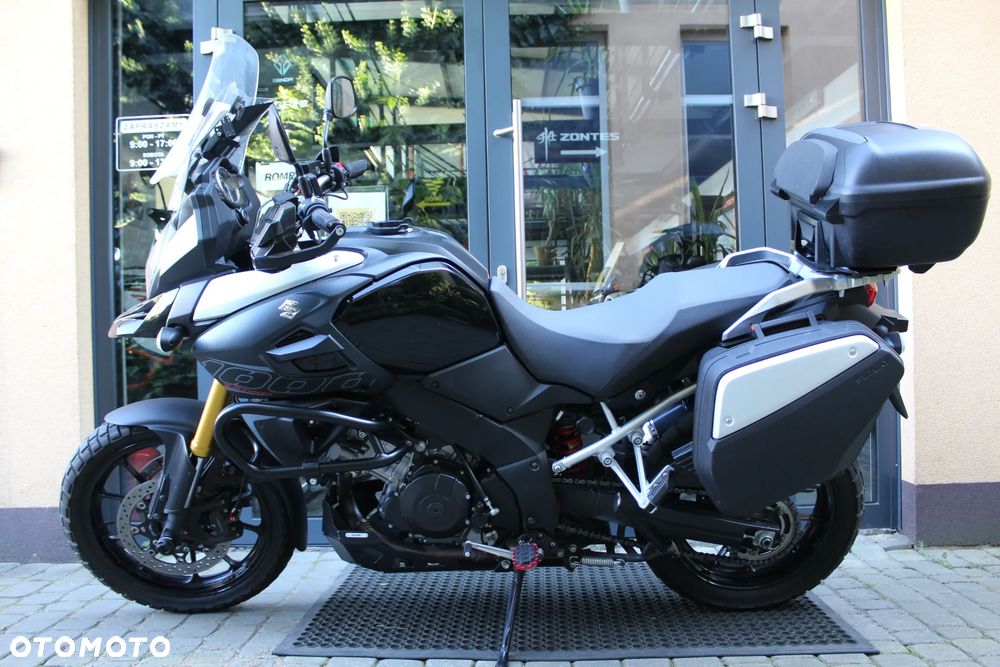 Suzuki V-STROM - 3