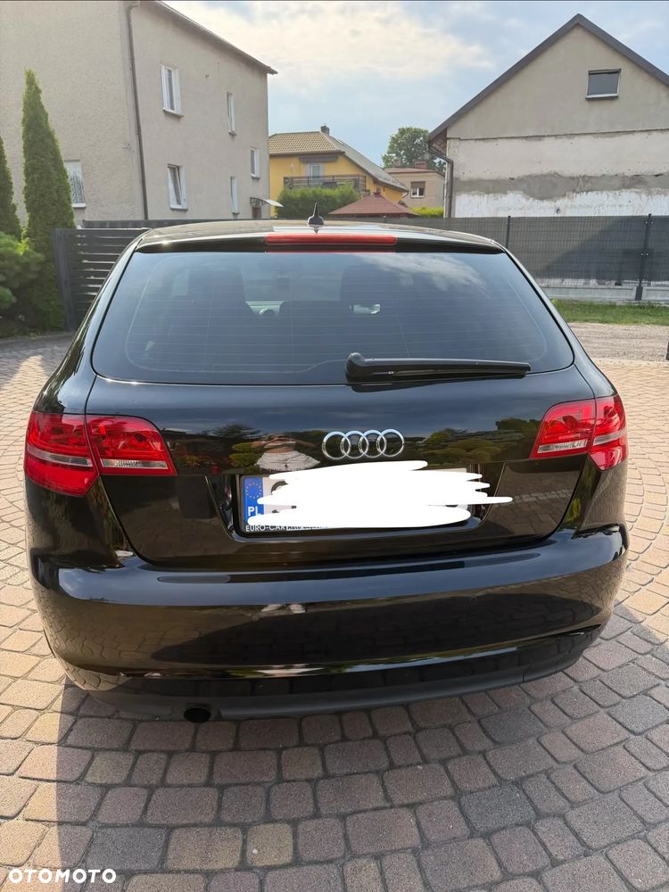 Audi A3 Sportback 2.0 TDI DPF Ambiente S tronic - 7