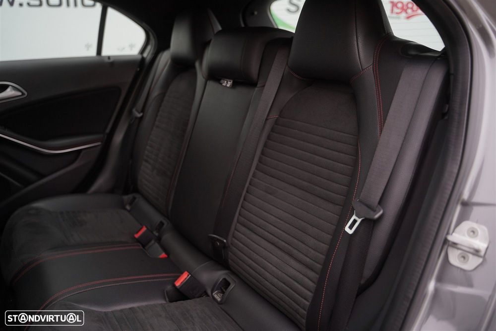 Mercedes-Benz A 220 d AMG Line Aut. - 14