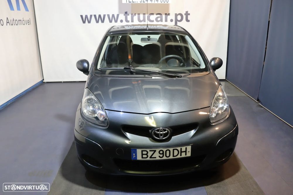 Toyota Aygo 1.0 Plus Sport Pack+VSC - 2