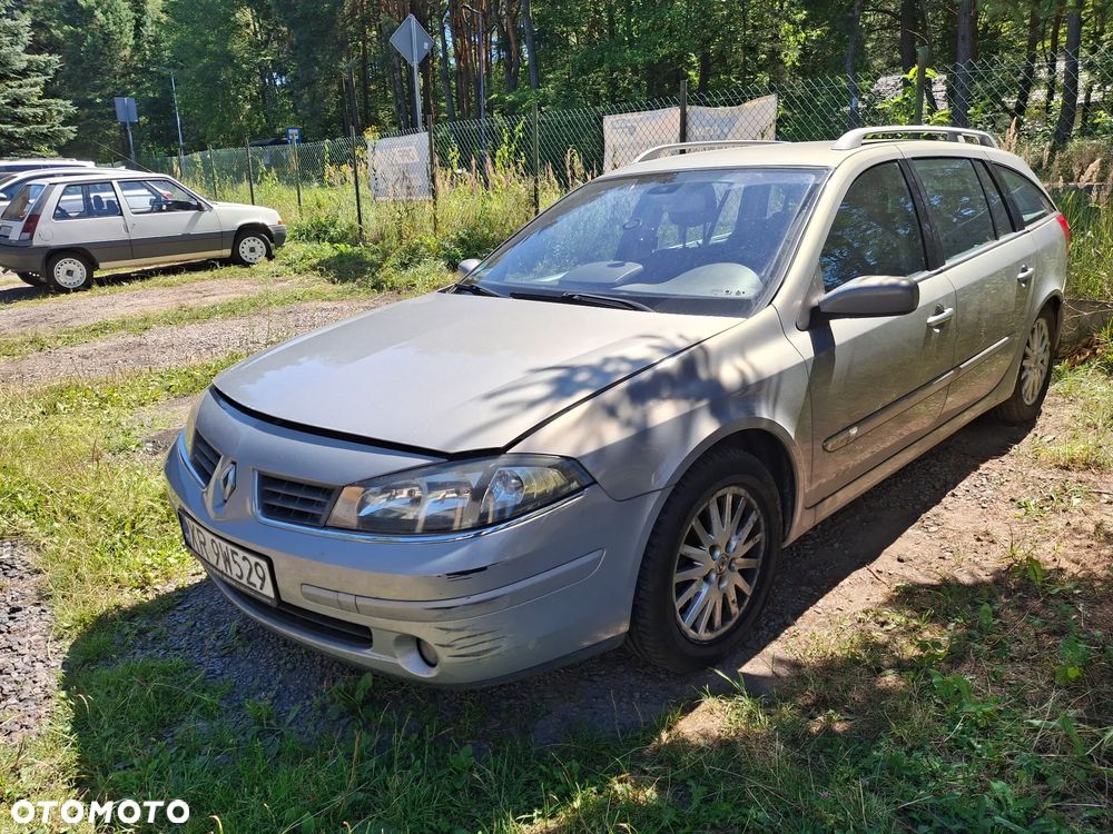 Renault Laguna - 1
