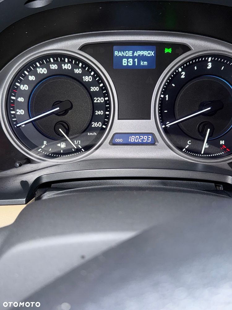 Lexus IS 220d Luxury Line - 19