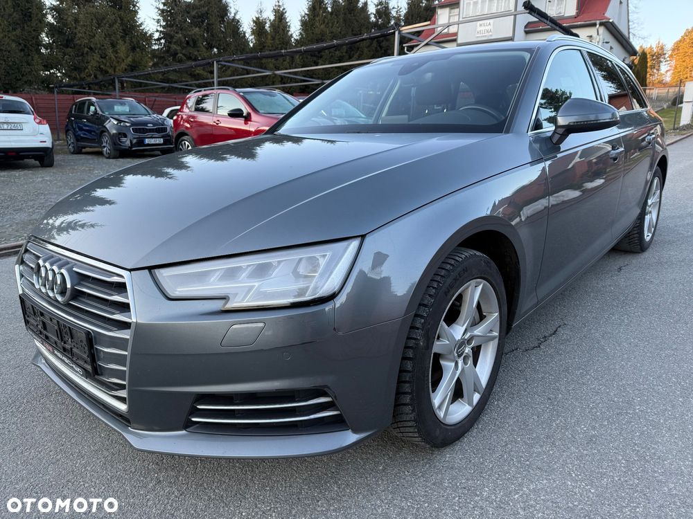 Audi A4 Avant 2.0 TDI S tronic - 1