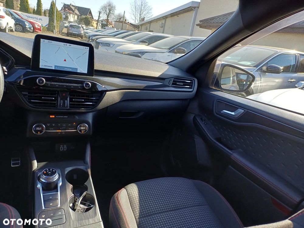 Ford Kuga 1.5 TDCi 2x4 ST-Line - 24