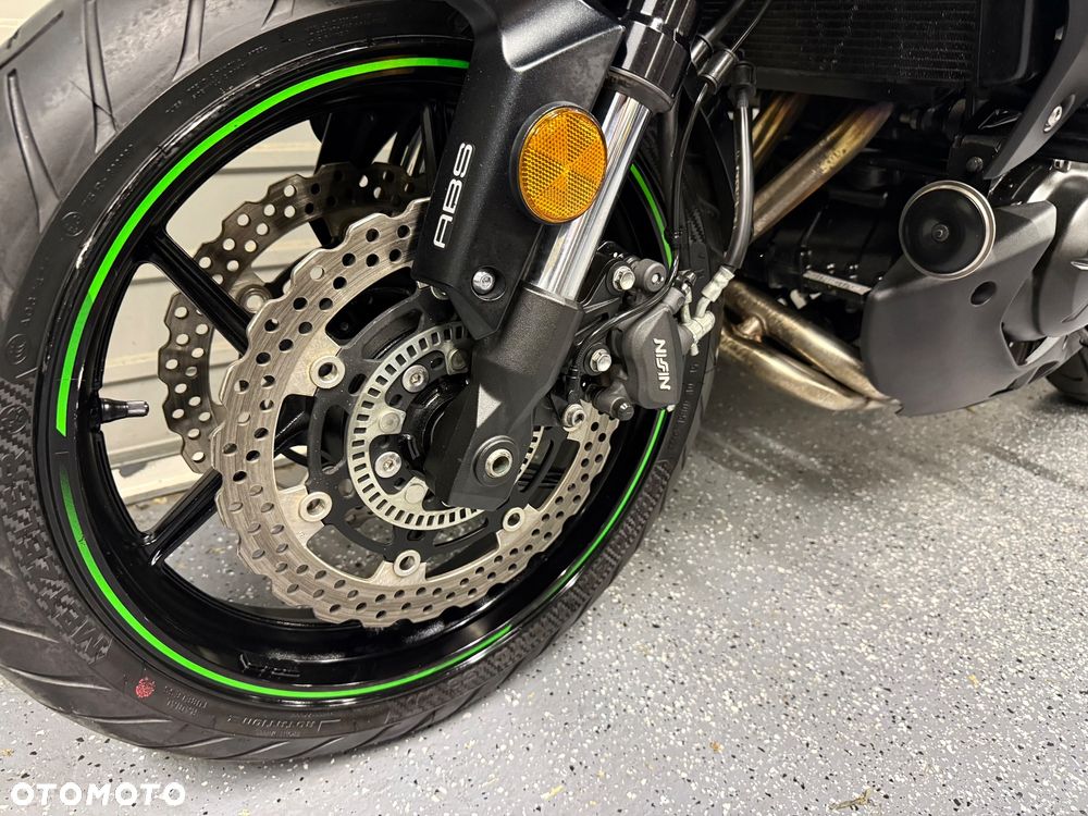 Kawasaki Versys 650 - 20