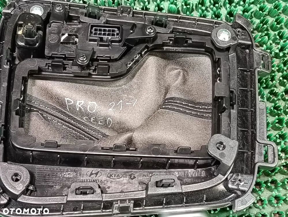KIA PRO CEED od 2021r Gałka Mieszek RÓŻNE - 16
