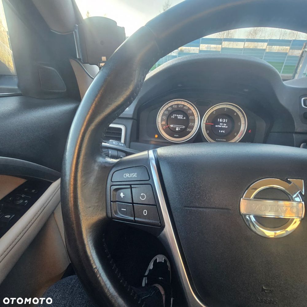 Volvo V70 - 15