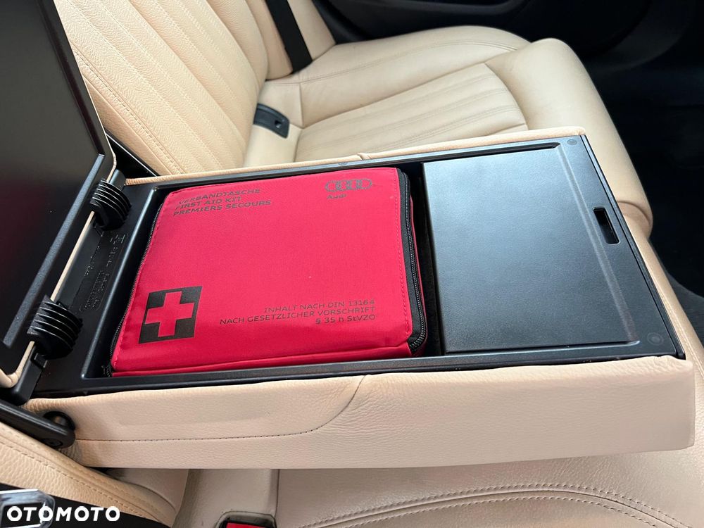 Audi A6 Avant 2.0 TDI Ultra S tronic - 26