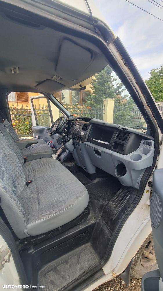 Ford Transit - 8