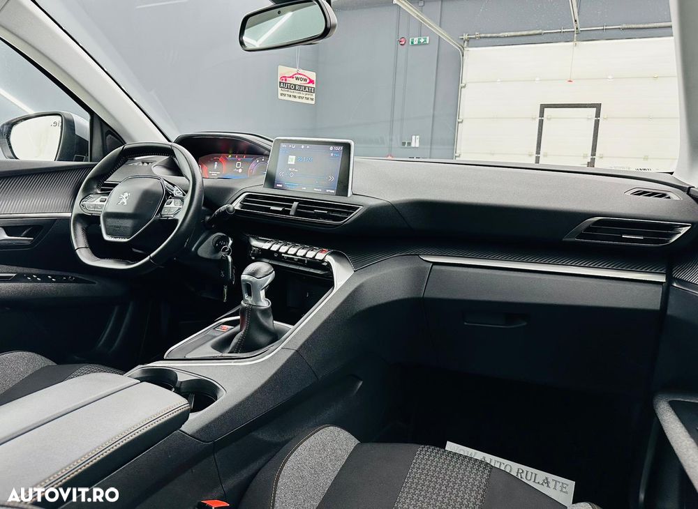 Peugeot 3008 PureTech 130 Stop & Start GPF Active - 21