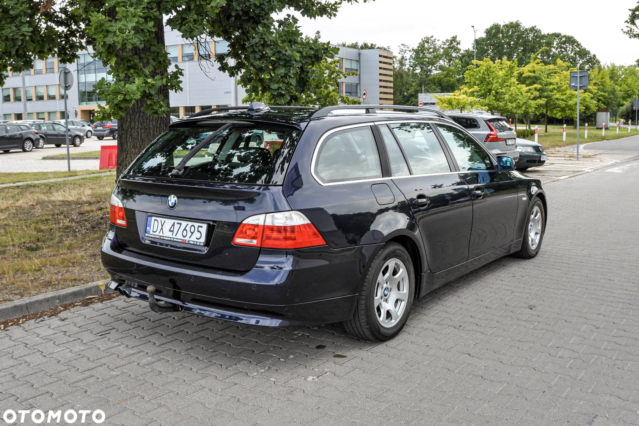 BMW Seria 5 525i Touring - 4