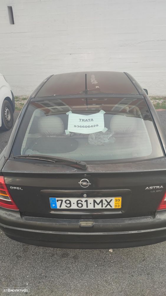 Opel Astra 1.4 Sport - 10