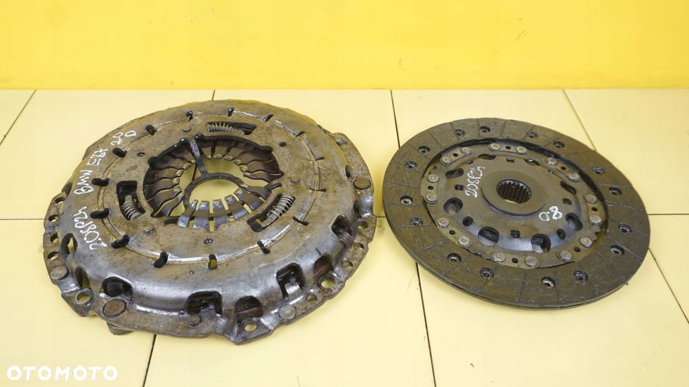 BMW E87 E90 X1 X3 2.0 D 10r 143KM N47D20C sprzeglo tarcza docisk 323078710 - 1