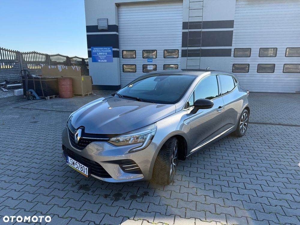 Renault Clio - 30