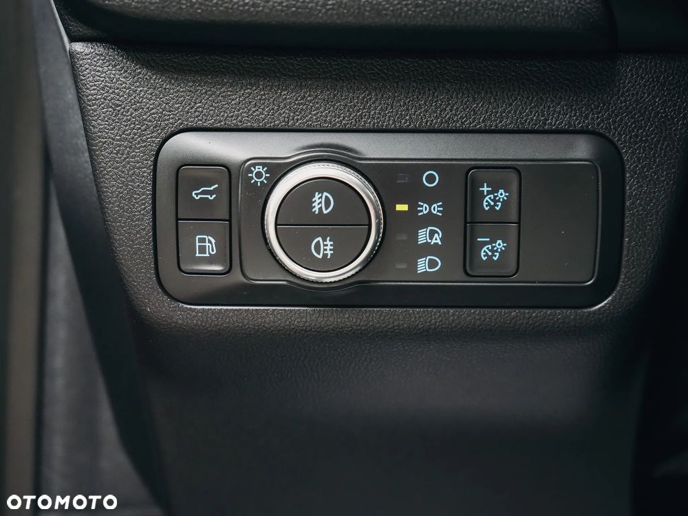 Ford Kuga 2.5P PHEV FWD ST-Line X - 14