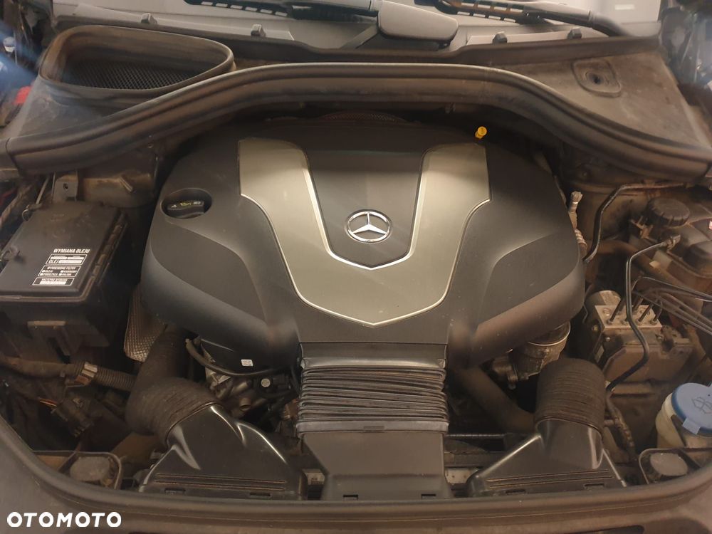 Mercedes-Benz GLS - 16