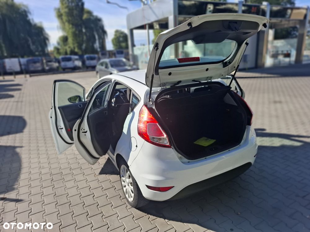 Ford Fiesta 1.5 TDCi Trend - 12