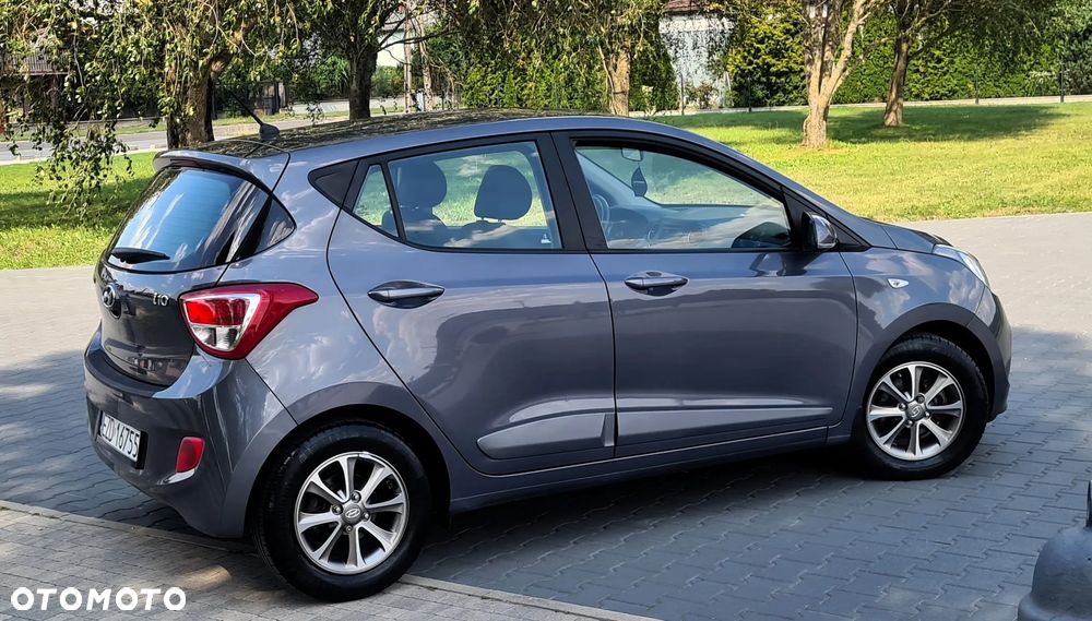 Hyundai i10 1.0 Premium - 10