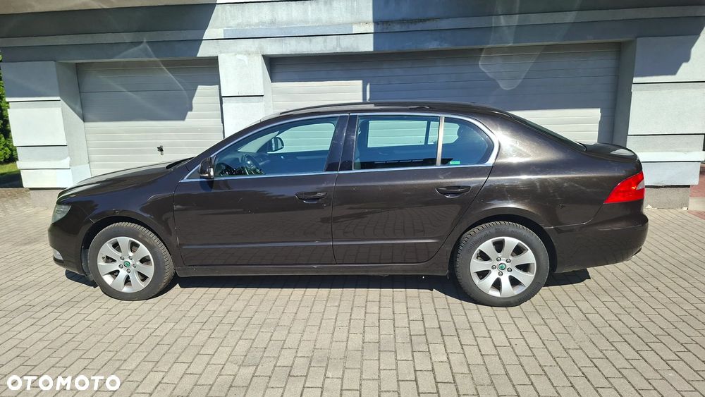 Skoda Superb 1.8 TSI Active - 3