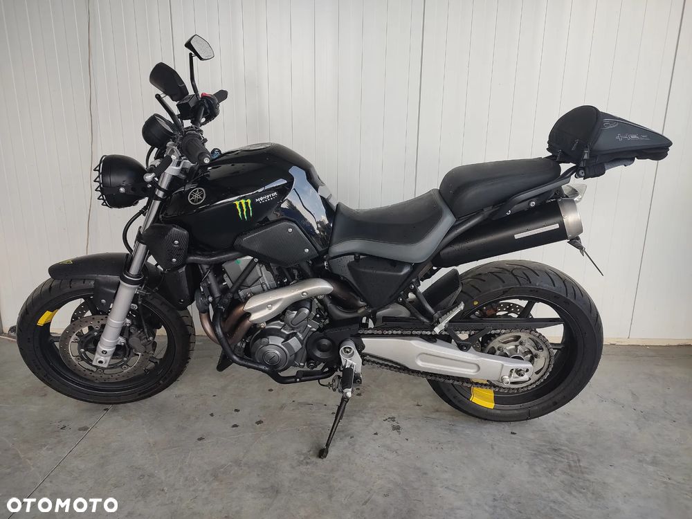 Yamaha MT - 1