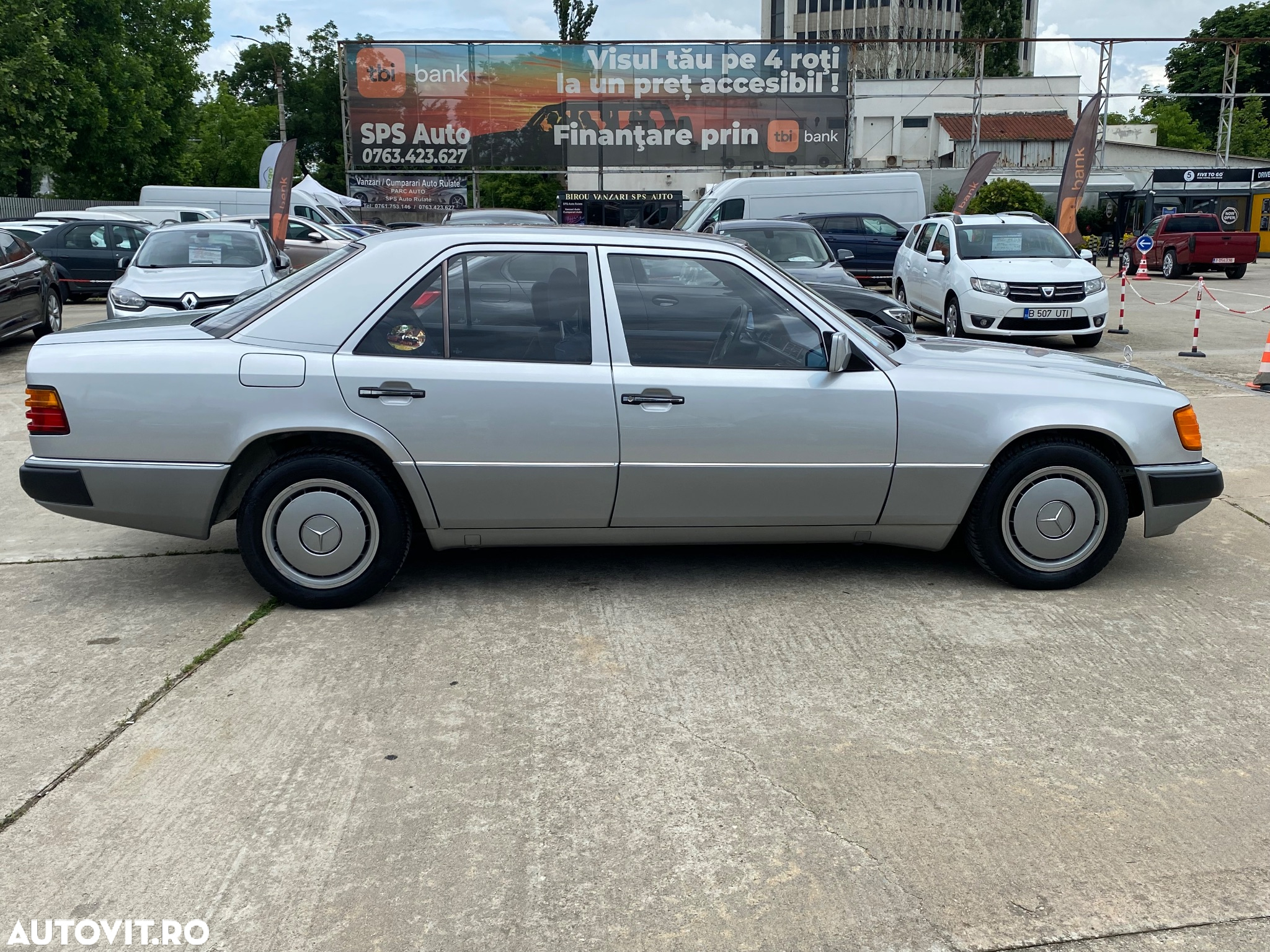 Mercedes-Benz W124 - 6