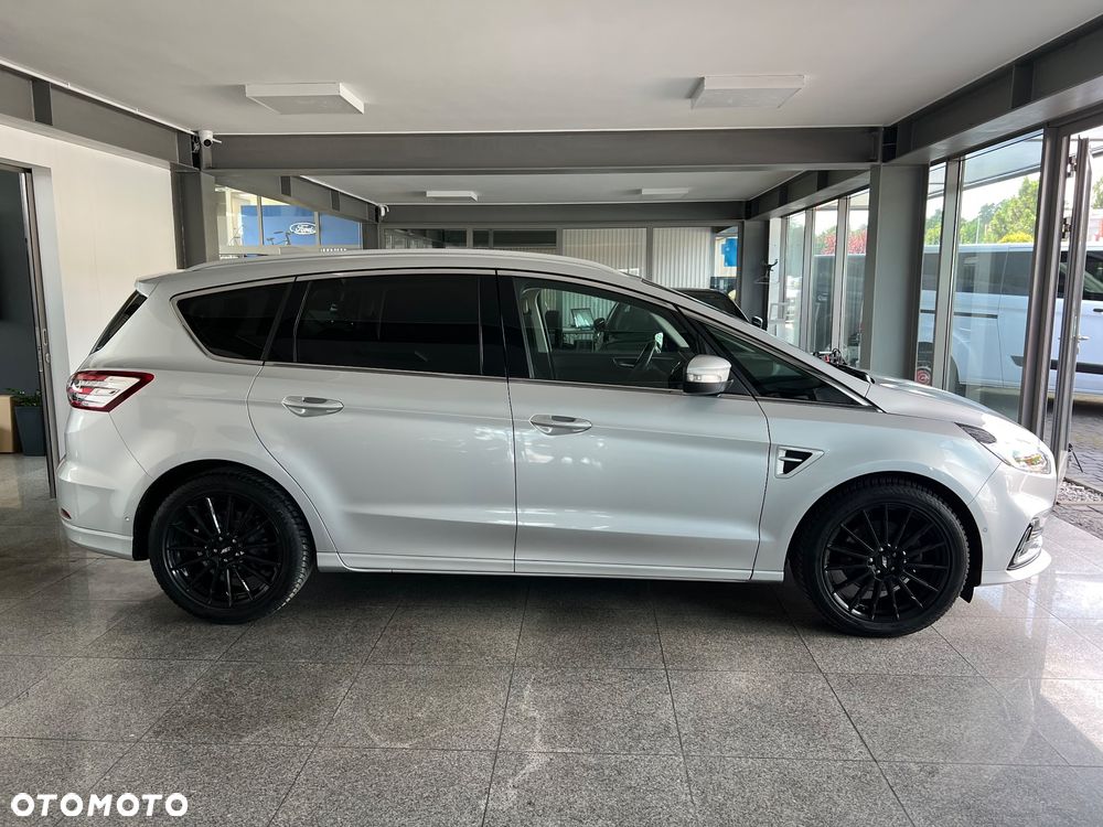 Ford S-Max 2.0 EcoBlue Titanium - 17