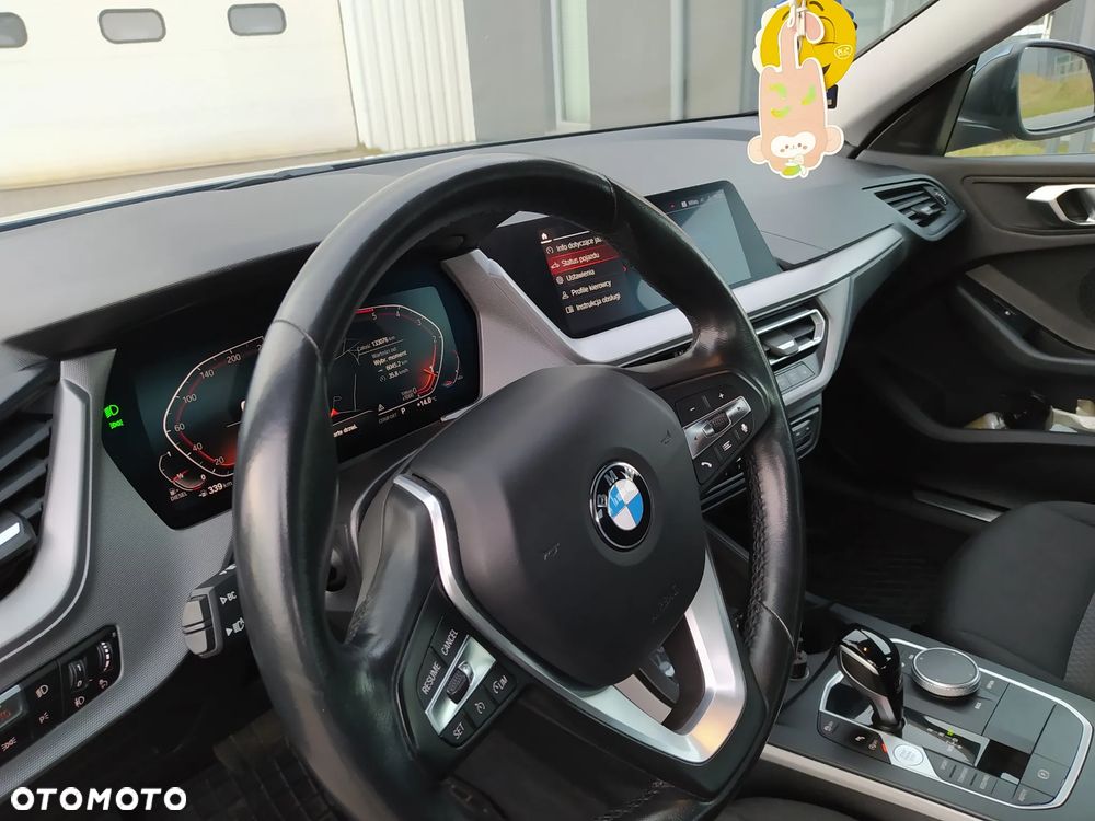 BMW Seria 2 216d - 10