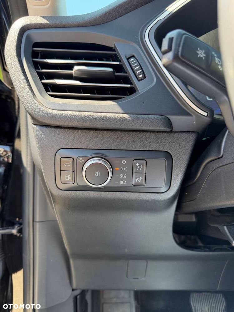 Ford Escape 2.0 EcoBoost AWD Titanium - 11