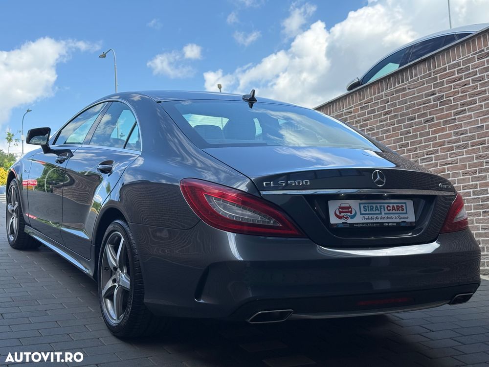 Mercedes-Benz CLS 500 4MATIC Aut - 13