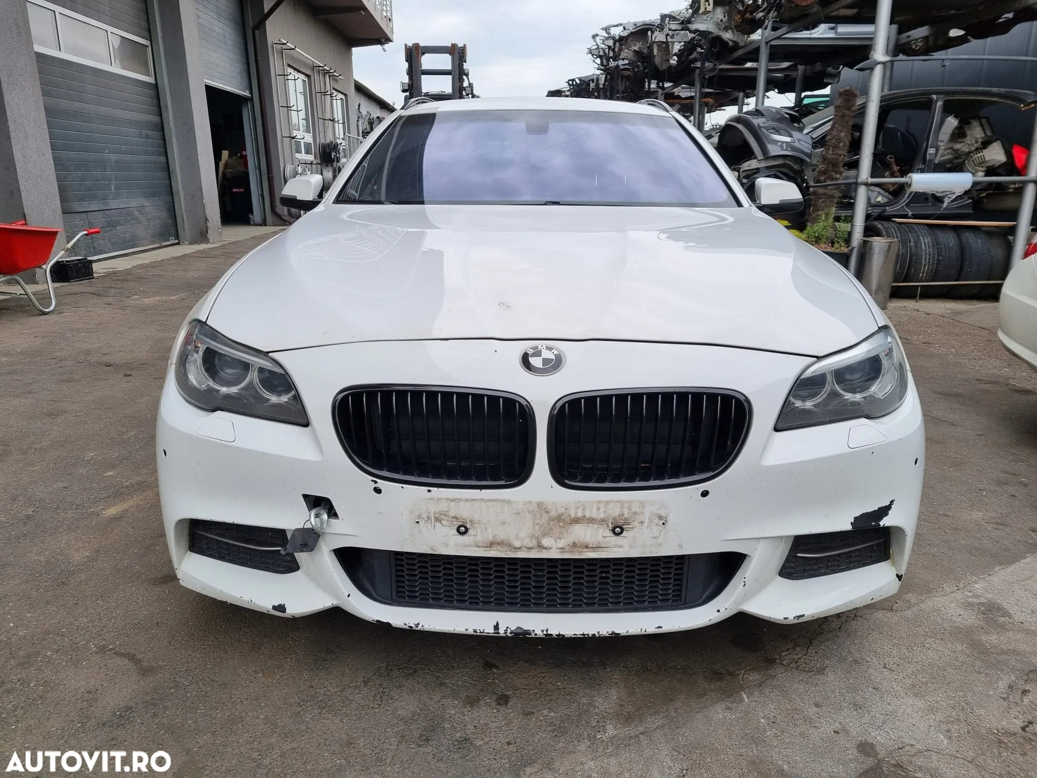 Dezmembrari piese auto BMW 525d F11 M Paket Xdrive - 5