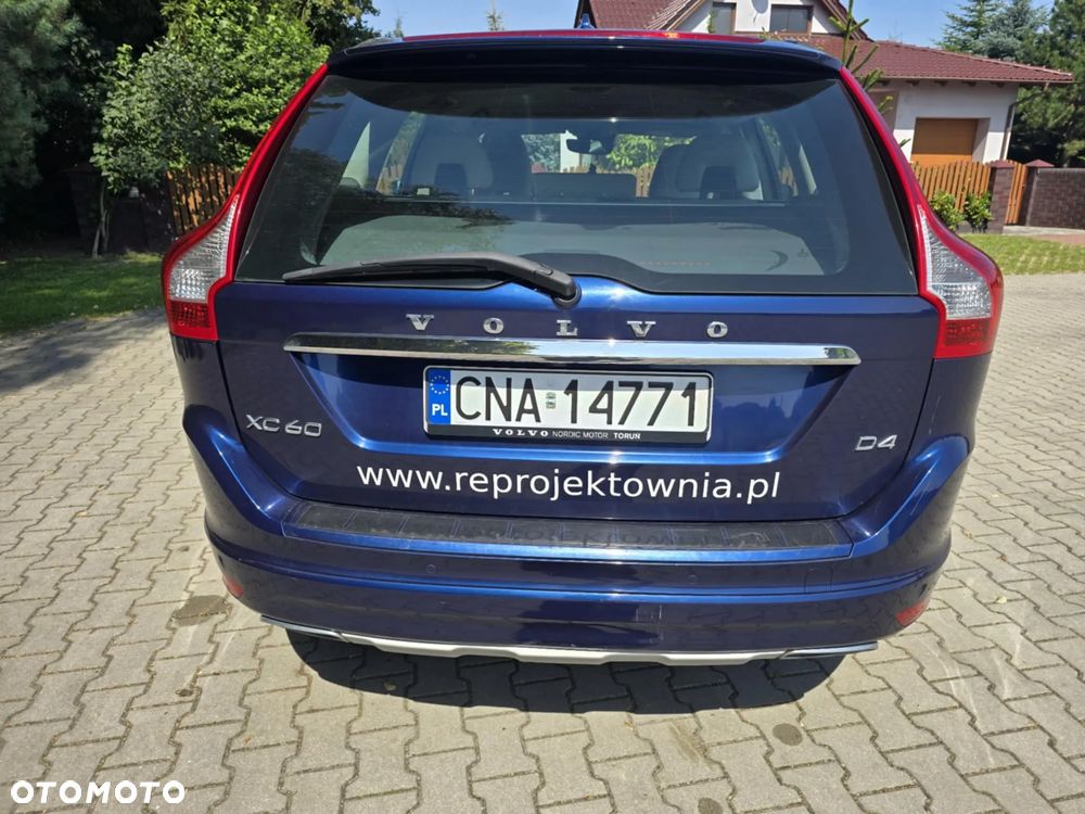 Volvo XC 60 D4 Drive-E Ocean Race - 14